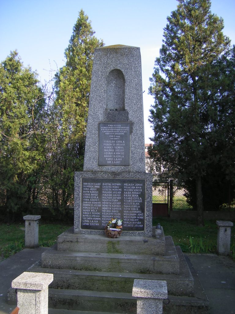 Második világháborús emlékmű
