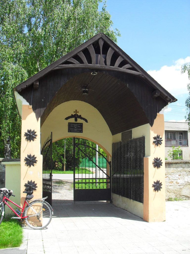 Kitelepítettek emléktáblája (2007)