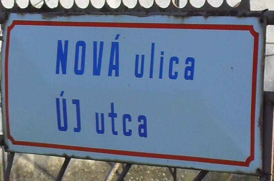 Kava – utcanévtábla