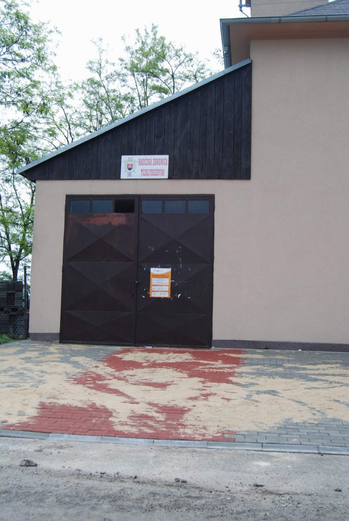 Tűzoltószertár