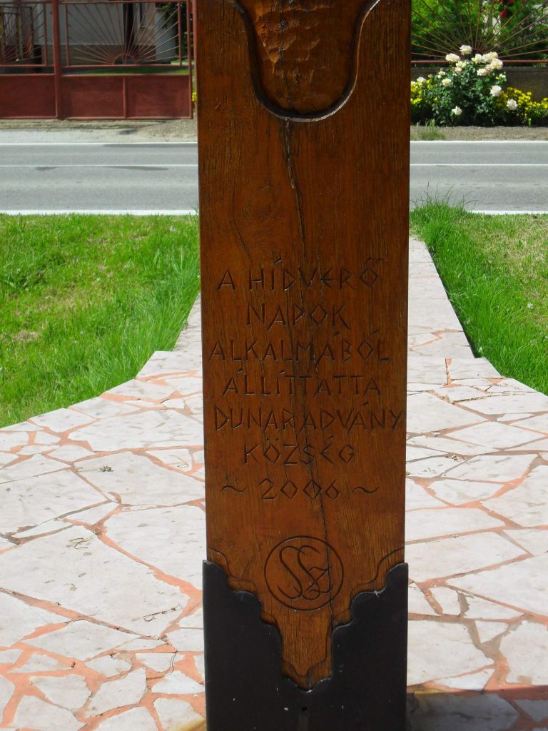 Hídverő napok-kopjafa