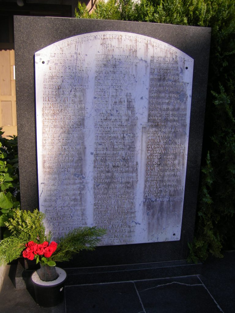 Világháborús emlékmű