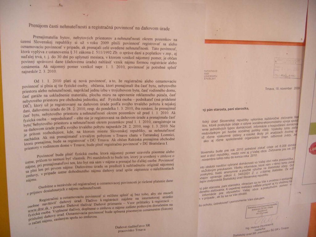 Községi hivatal – benti kiírások