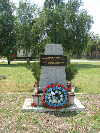 Világháborús emlékmű