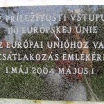 Entry into the EU memorial plaque