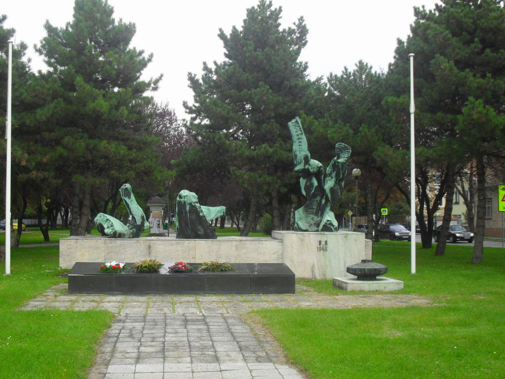 Második világháborús emlékmű